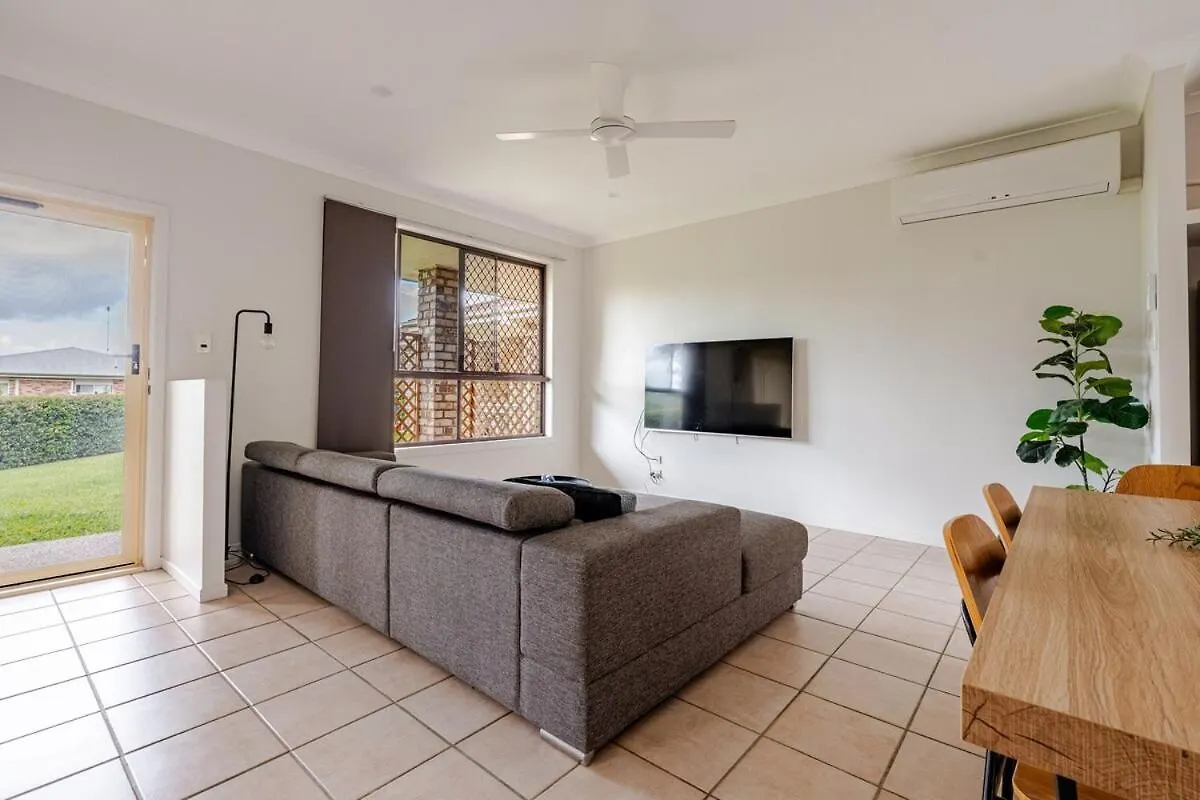 Peaceful Acreage Guesthouse Firepit With Huge Pool Gold Coast